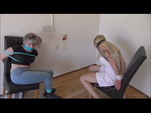 ❤️ Addictus / ligatus et clausus / puella in tribulatione Porno vk  at porn la.my-hentai-gallery.ru